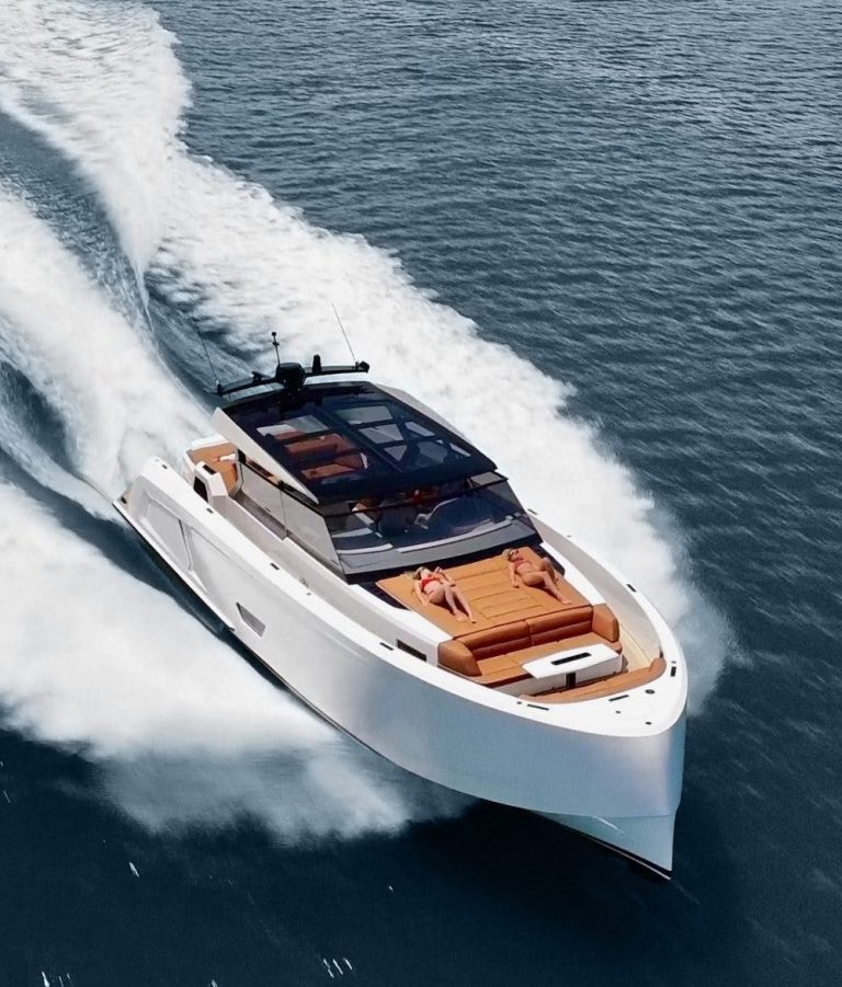 Vanquish Yachts